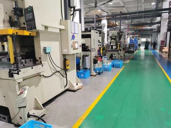 Guangzhou Fuheng Auto Parts Supply Chain Co., Ltd. linha de produção da fábrica