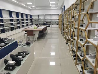 Guangzhou Fuheng Auto Parts Supply Chain Co., Ltd. linha de produção da fábrica