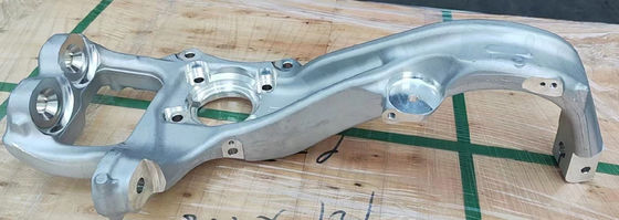 Tesla Modelo X 15-21 Corno de ovelha Frente LH 1027311-00