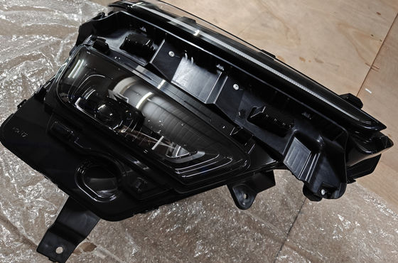 Nezha S37 Lâmpada LED direita Combinação de cores Lâmpada dianteira traseira Assy 4421020