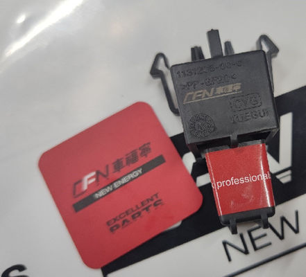 Peças sobressalentes automotivas Tesla resistentes à ferrugem Fixação de bagagem traseira 1131205-00-C