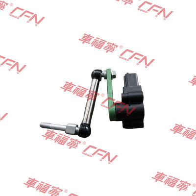 O modelo S da Tesla 2012-2016 SUSPENSÃO AÉRICA RIDE SENSOR DE ALTAÇÃO MONTAGEM traseira 1004173-00-A