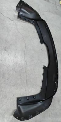 Seção inferior do pára-choque traseiro Tesla Model X com abertura de gancho de reboque 168x32x10mm